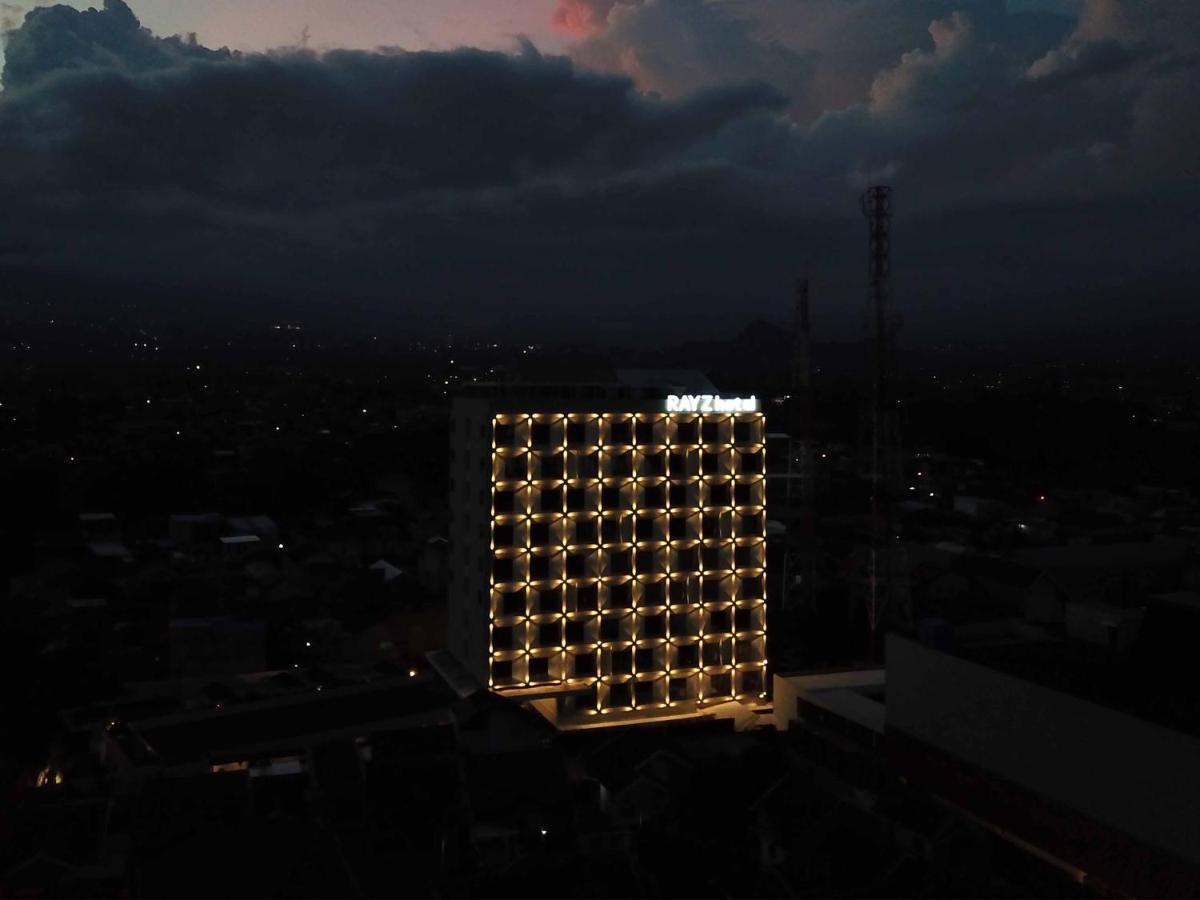 Rayz Umm Hotel Malang Exteriér fotografie